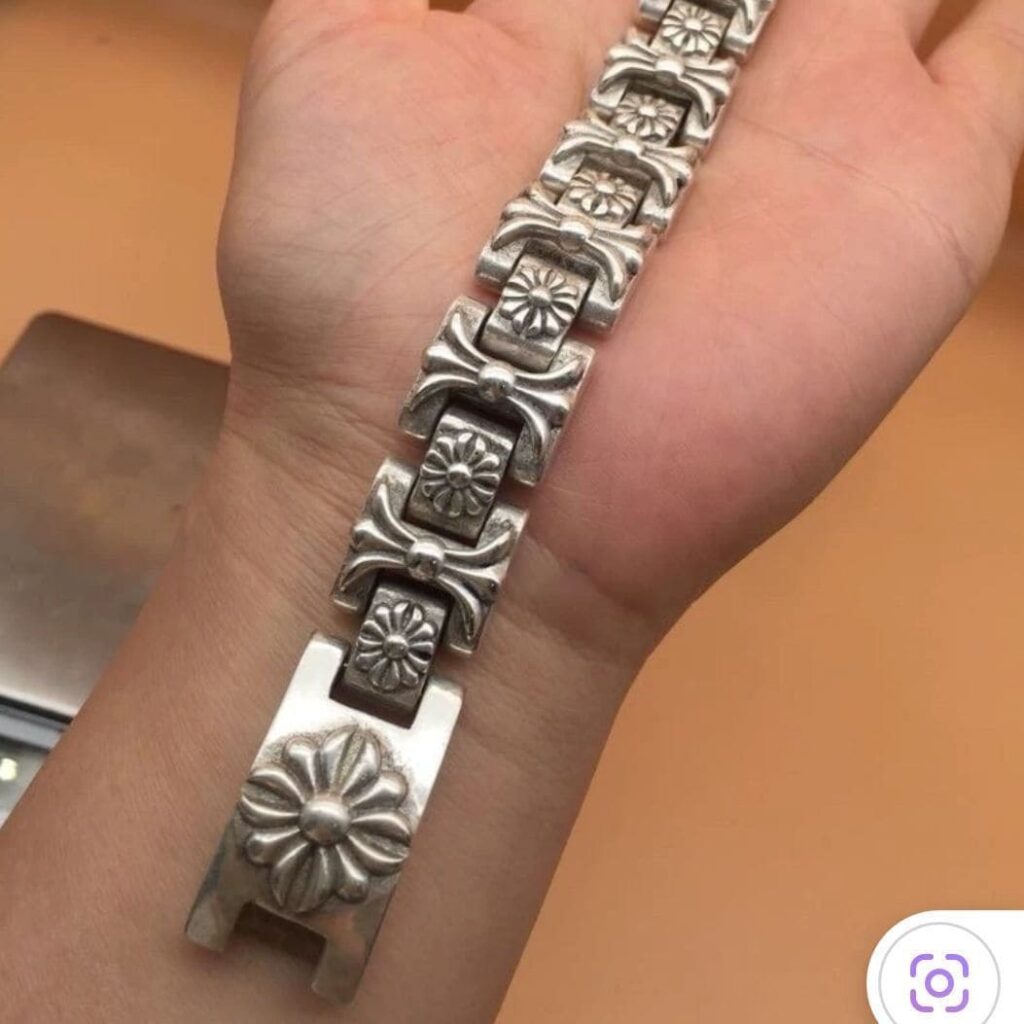 Handcrafted Antique Silver Bracelet with Floral Patterns