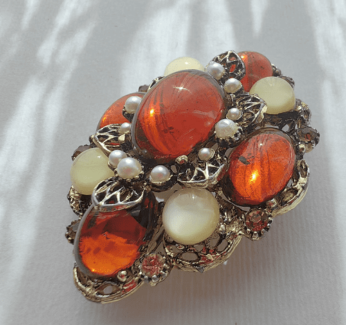 Vintage Hollywood Classical Brooch with Glass Stones and Rhinestones