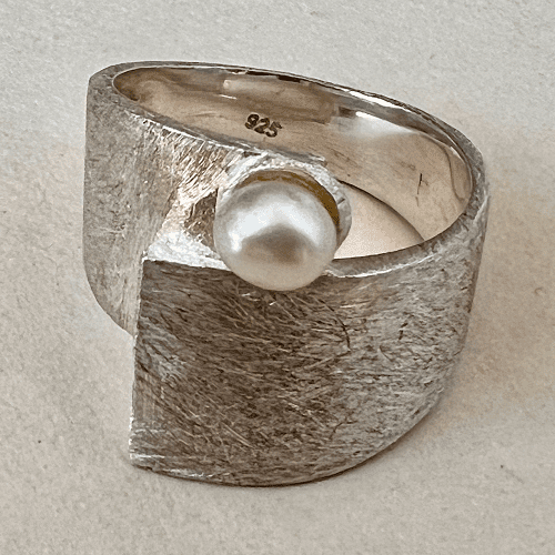 Vintage 925 silver ring with natural pearl, Nordic design, size 10