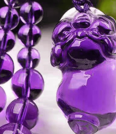 Die Majestät des Drachen enthüllen Ihr ultimativer Leitfaden für Drachenanhänger und Jade-Drachenschmuck